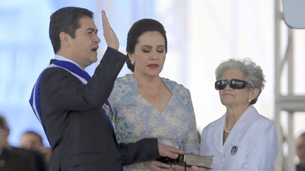 Juan Orlando y su familia