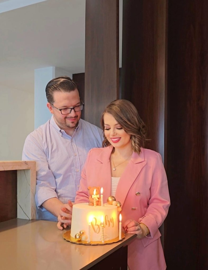 Jacky Redondo anuncia su primer embarazo junto a Ricardo Rivera: