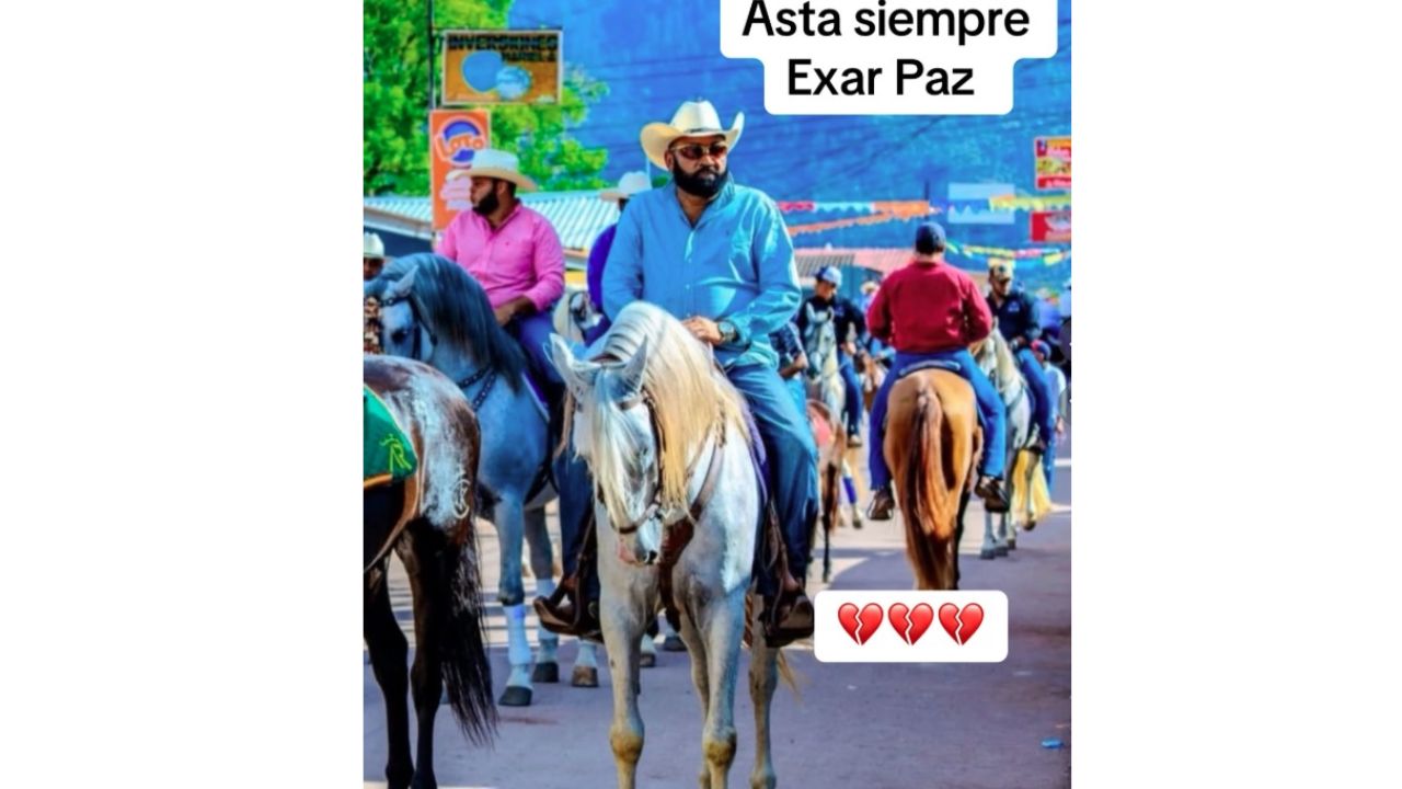 Exsar Paz a caballo 