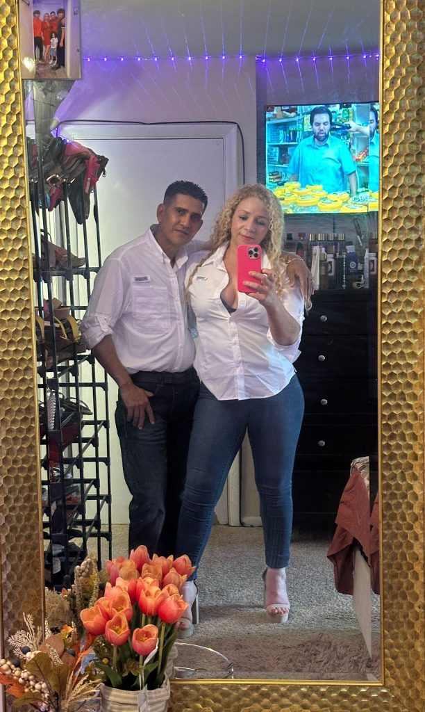 Linares y su esposa María Angélica Duarte