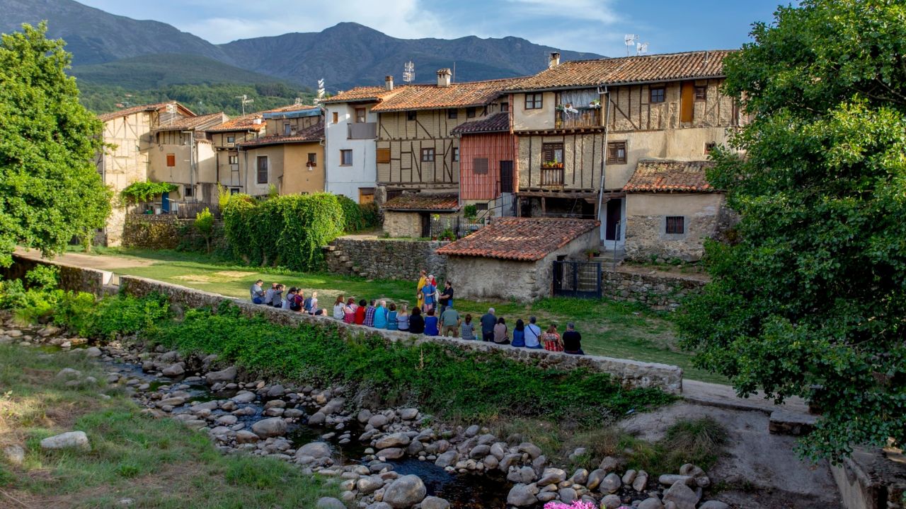 Esta comunidad en España te paga más de 400 mil lempiras solo por mudarte: estos son los requisitos