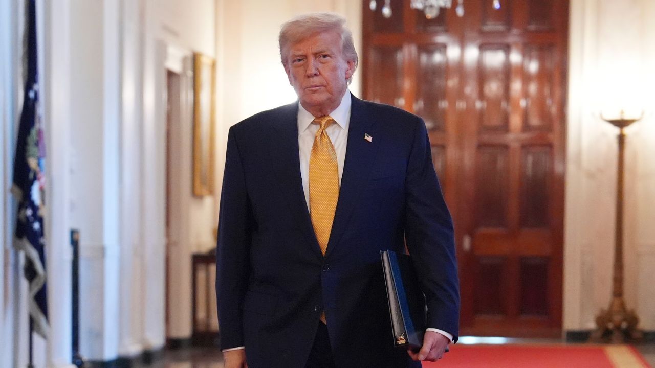 Imagen de ¿Querés trabajar en EE.UU.? Trump propone pase especial para migrantes en ciertas áreas