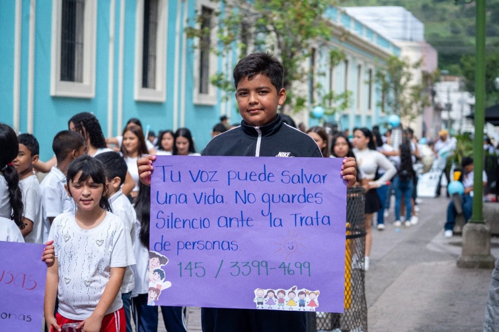 Autoridades salvan a tres niños de trata; suman 50 víctimas este año