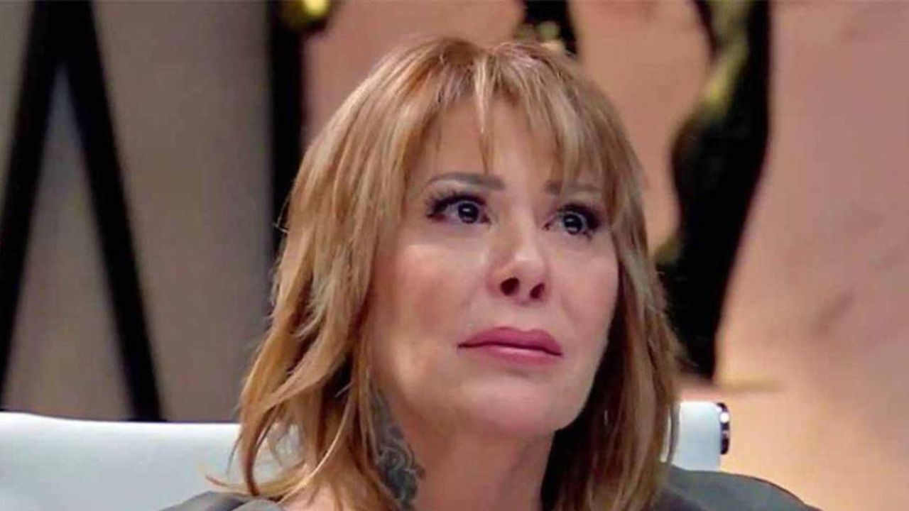 ¿Nueva cirugía? Alejandra Guzman preocupa por su estado de salud