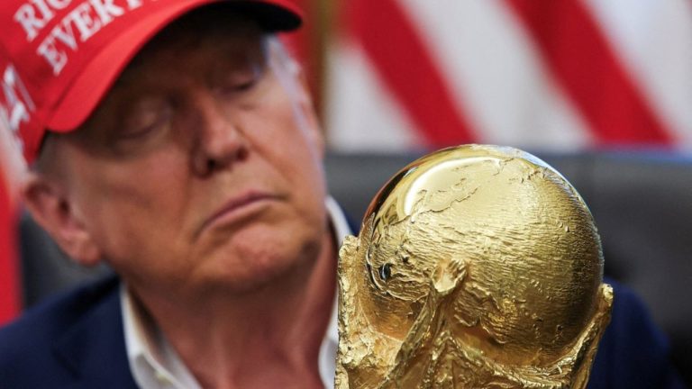 Imagen Principal de Nota: ¿Donald Trump se quedará con la Copa Mundial 2026? Esto confesó