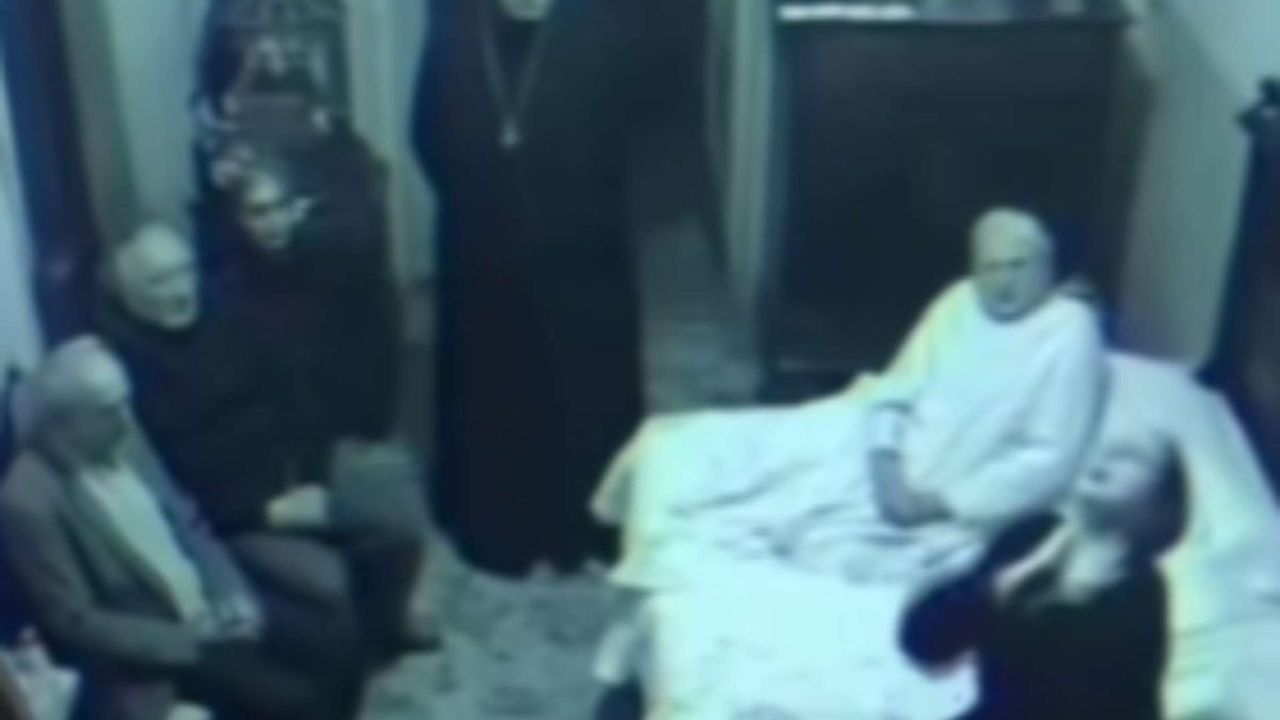 Filtran supuesto video del Vaticano de mujer poseída: se vuelve viral en TikTok
