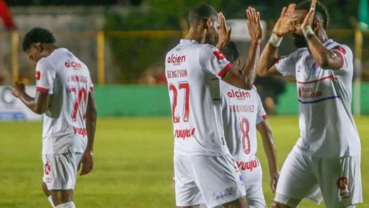 Imagen de Hércules vs Olimpia EN VIVO hoy: hora y dónde mirar el partido de la Copa Centroamericana