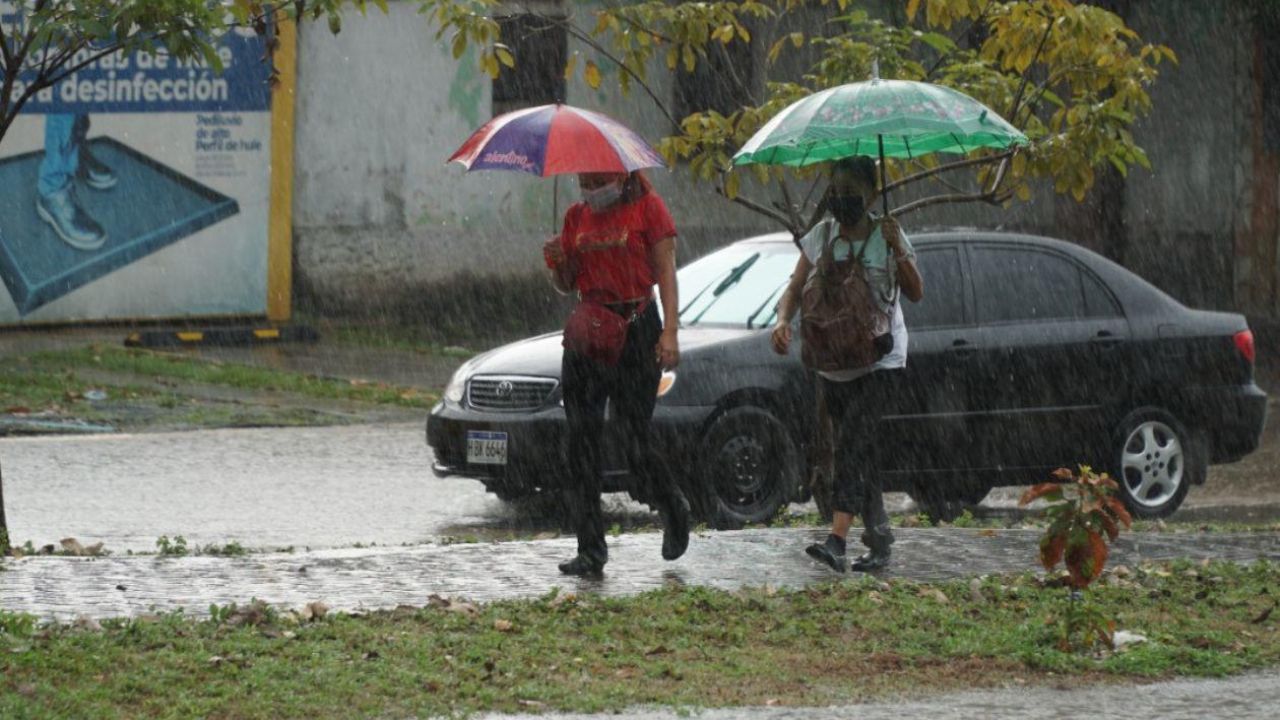 Imagen Principal de Nota: Ingreso de humedad provoca lluvias y cambios de temperatura en Honduras hoy