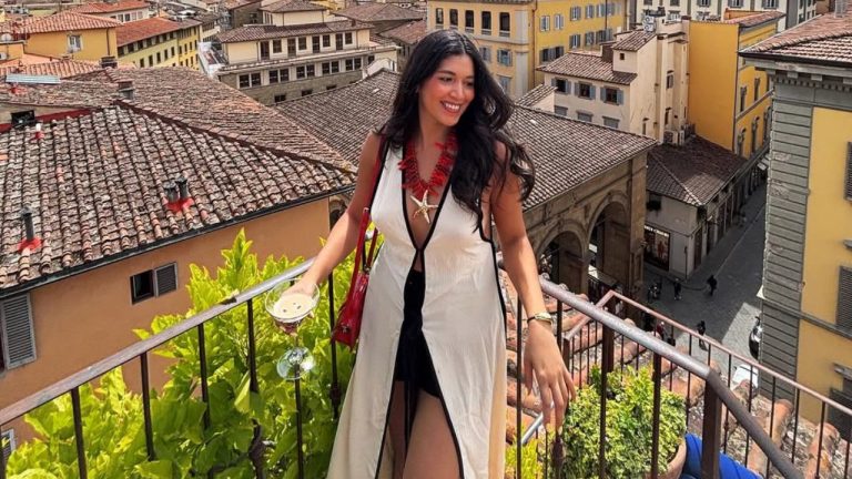 Imagen Principal de Nota: Dinero a cambio de fotos: hija de Romeo Vásquez recibe atrevida propuesta