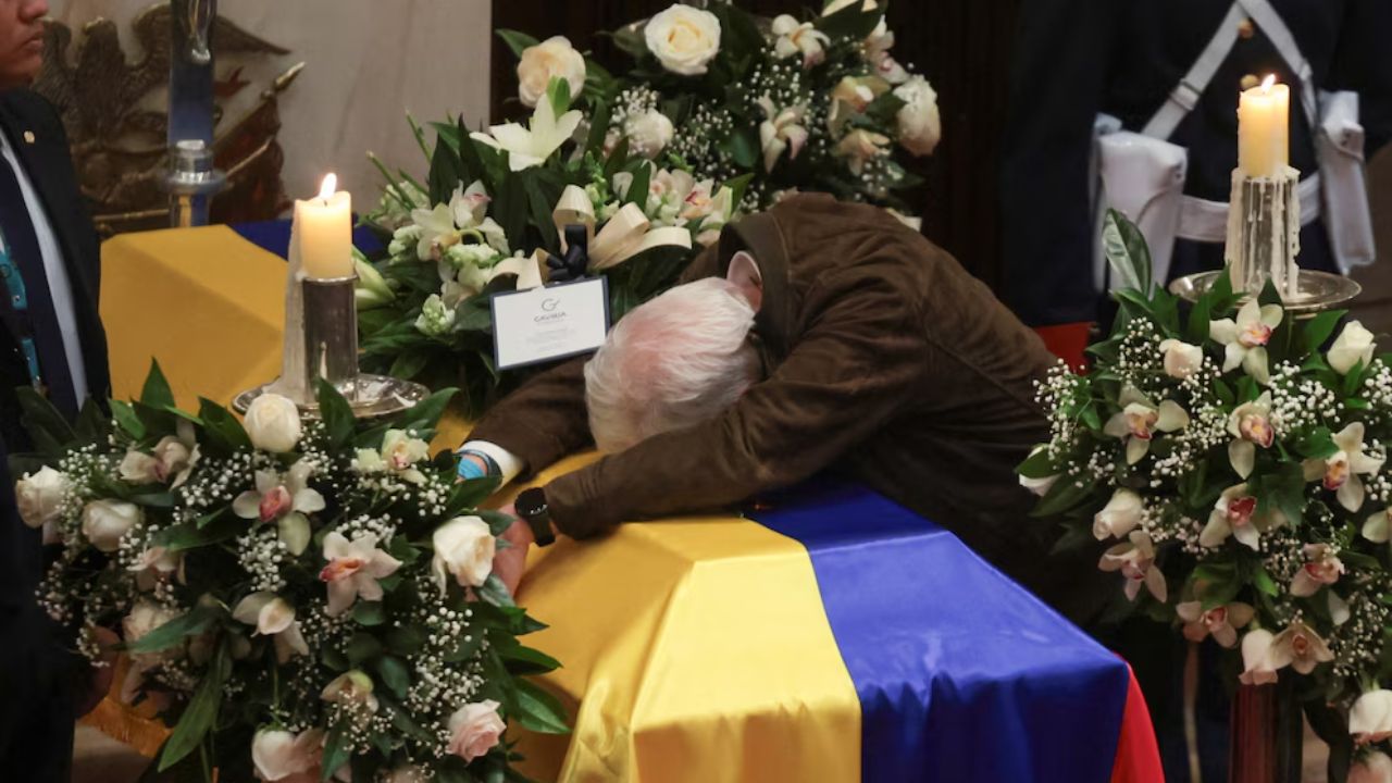 Sepelio de Miguel Uribe Turbay: emotivo adiós en Bogotá