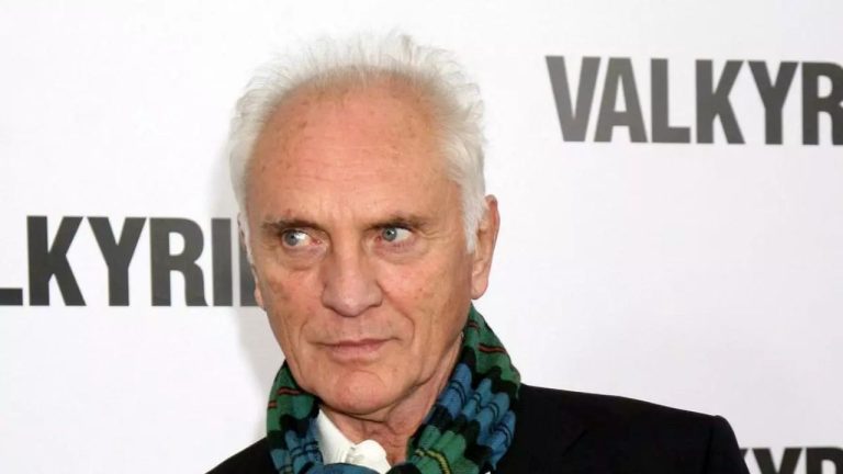 Imagen Principal de Nota: Muere Terence Stamp, el inolvidable 'General Zod' de Superman