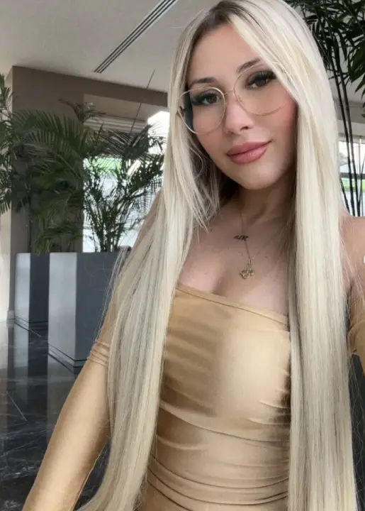 Angie Miller detenida en México tras la muerte de su amigo Bayron Sánchez y DJ Regio Clown