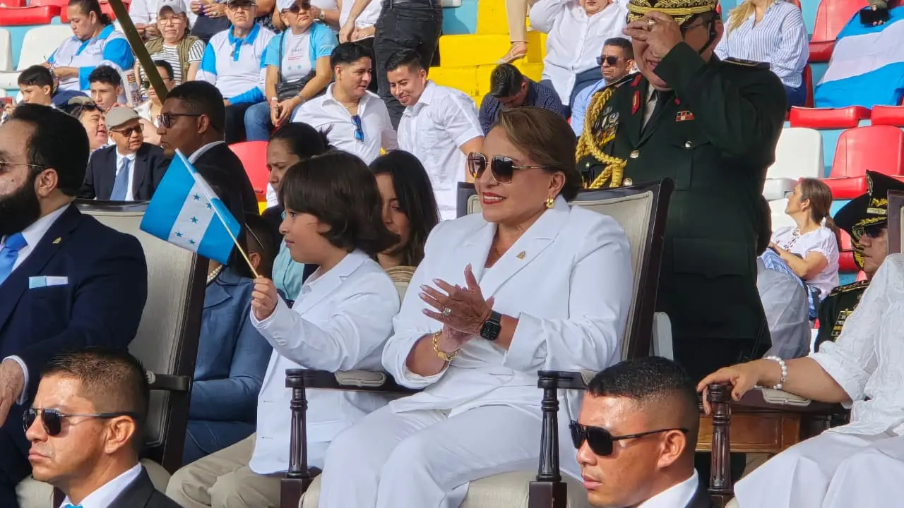 Presidenta y su nieto
