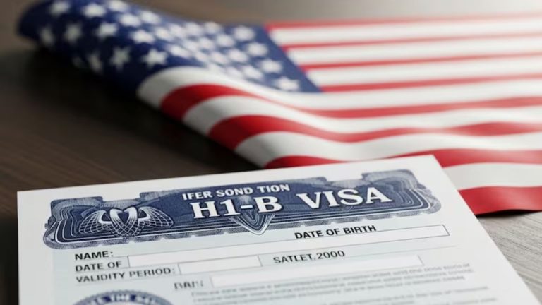 Imagen Principal de Nota: Aumenta el costo de la visas H-1B: ¿a quiénes afectará la nueva tarifa?