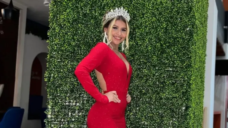 Imagen Principal de Nota: Bailarina y exreina de belleza hondureña llora la muerte de su padre