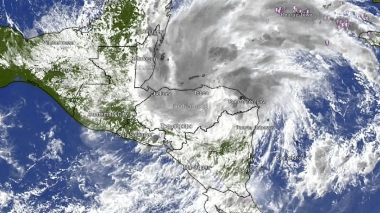 Imagen de ¿Lluvias en feriado? Dos ondas tropicales afectarán a Honduras en semana morazánica