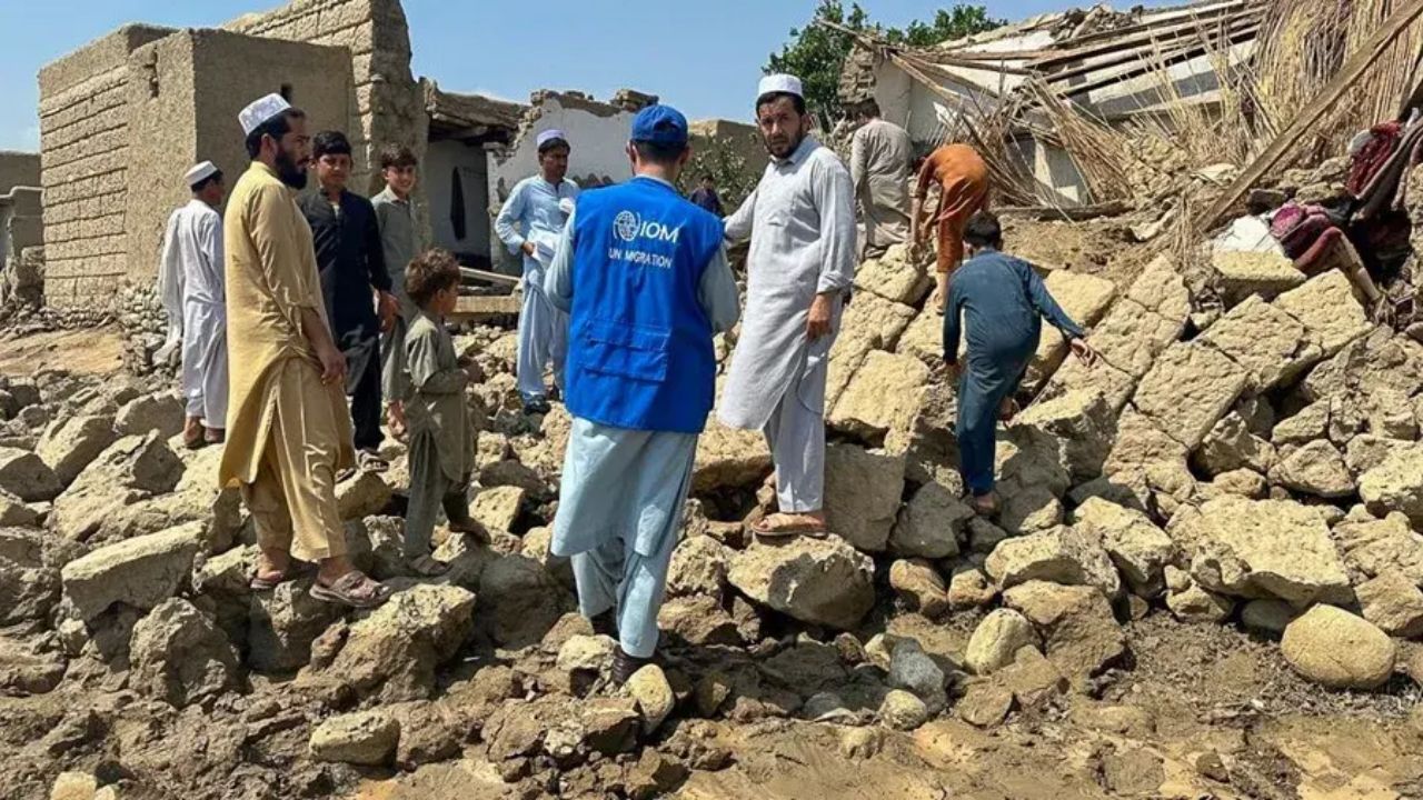 Imagen de Terremoto de 6,0 deja más de 800 muertos ¿dónde ocurrió?