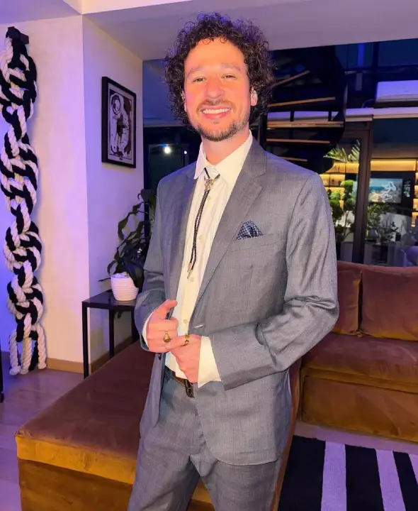 Luisito Comunica