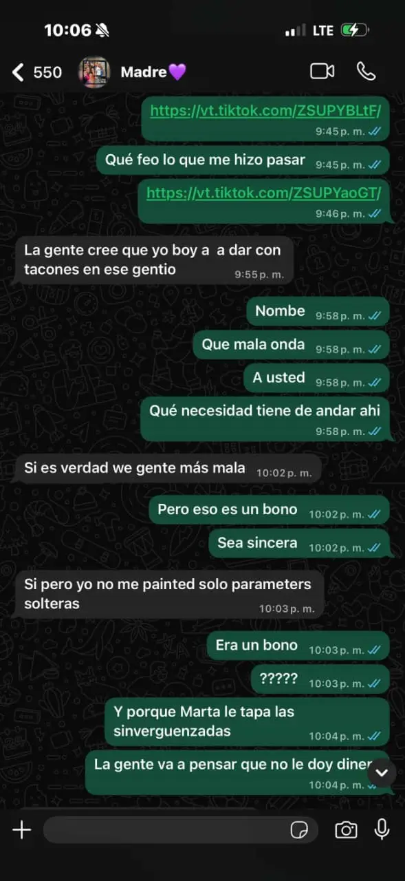 Supuesta captura del chat de supremo con su mamá