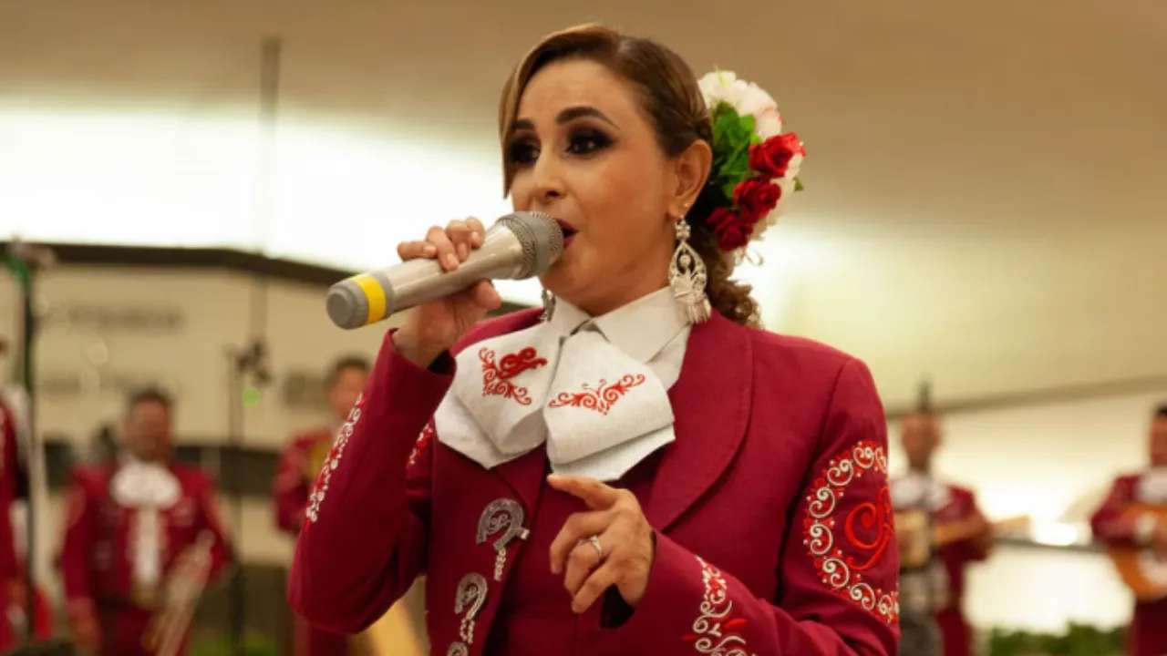 Imagen Principal de Nota: Muere Charito Casas, , destacada figura del mariachi mexicano
