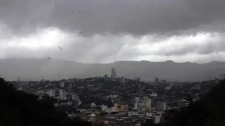 Imagen Principal de Nota: Copeco amplía alertas por lluvias y crecidas de ríos en Honduras