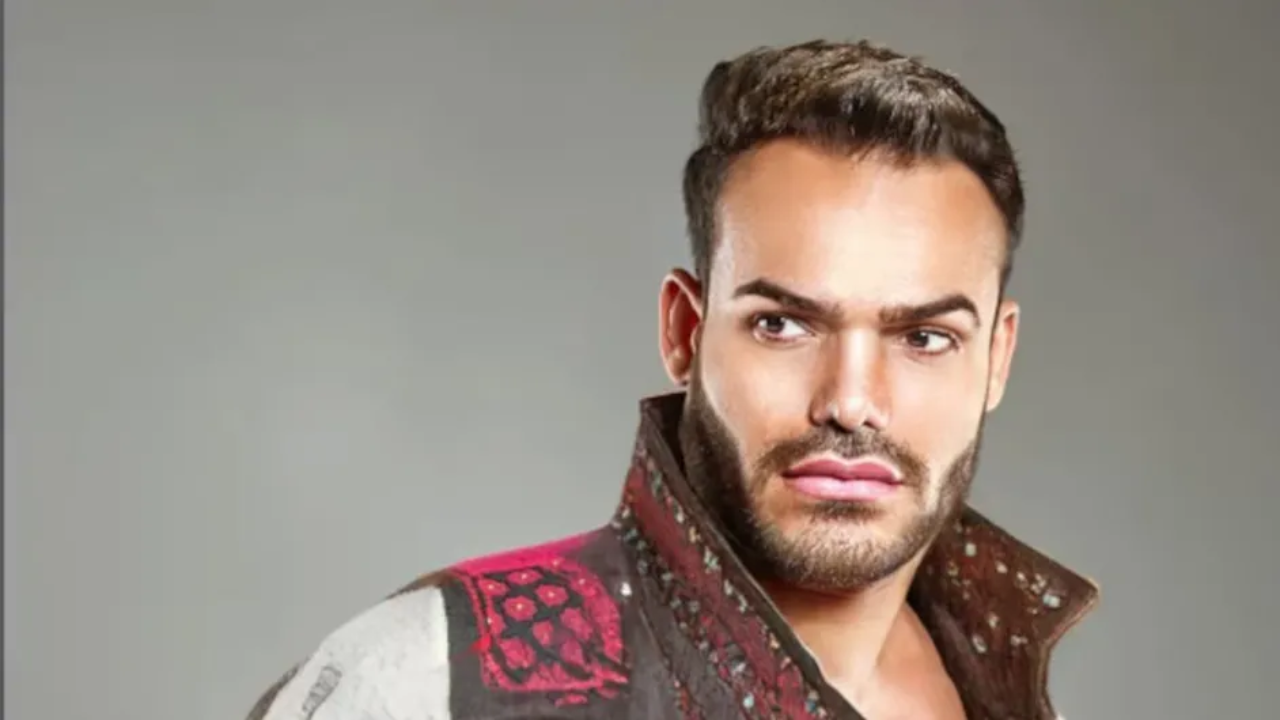 Imagen de “Era una gripe”: modelo y presentador  Emilio Sueños muere a los 41 años