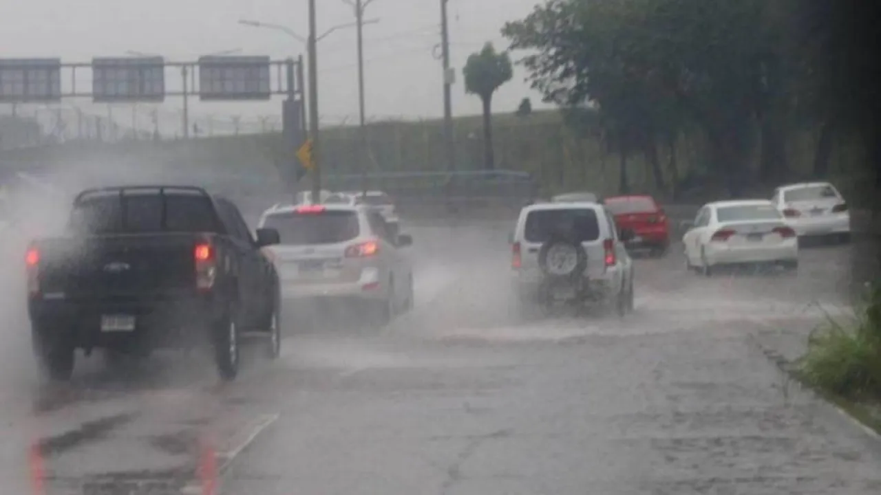 Alerta por torrenciales tormentas en la mayor parte de Honduras