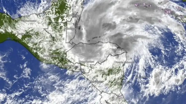 Imagen de Nota: Onda tropical ingresará este sábado a Honduras con lluvias y chubascos dispersos