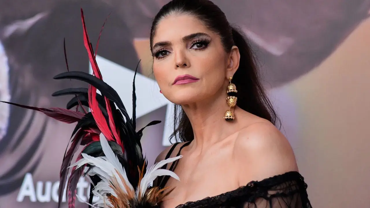 Imagen de ¿Qué le pasó? Ana Bárbara aparece con heridas en el rostro y enciende las alarmas