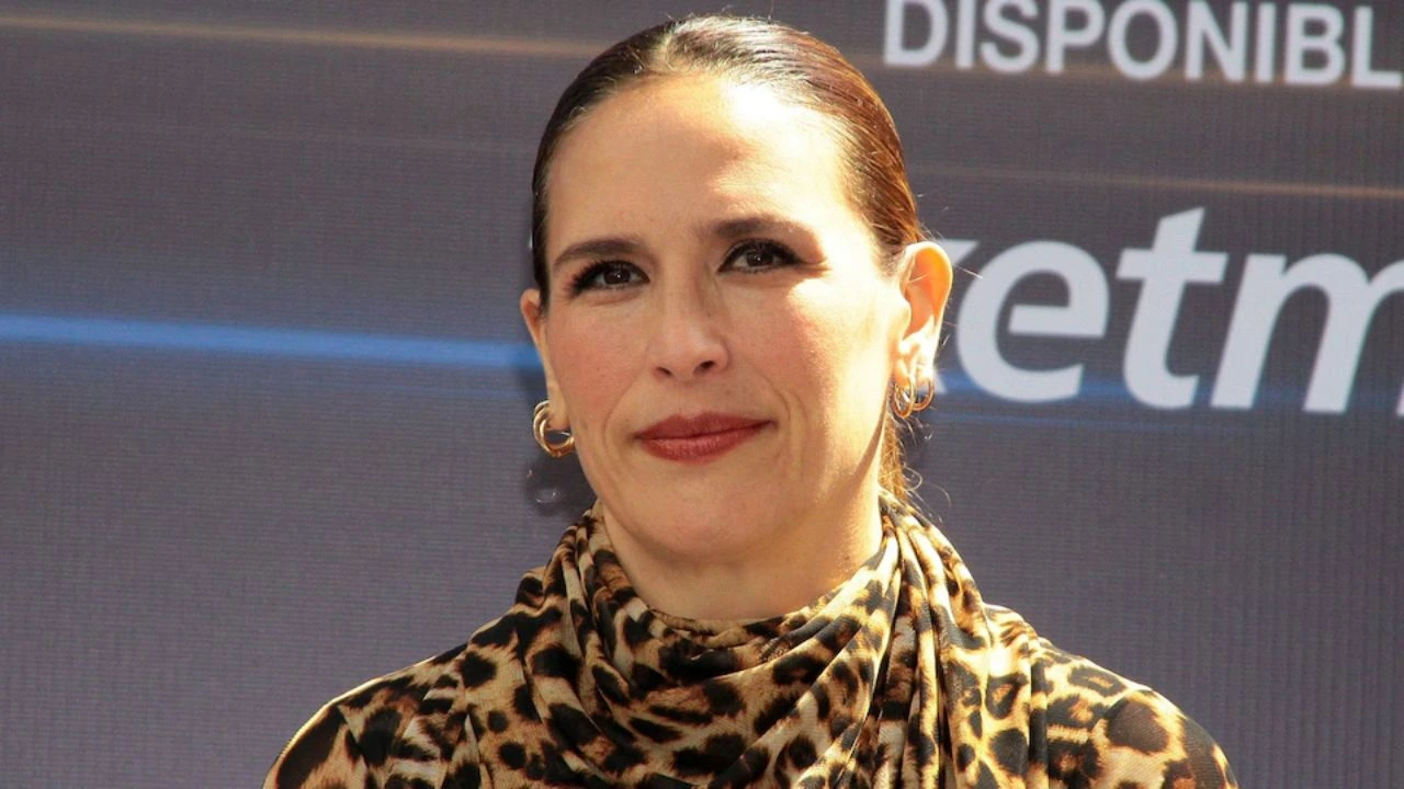 'Mejor solita': Angélica Vale reaparece por su cumpleaños 50 tras anunciar divorcio Imagen de 'Mejor solita': Angélica Vale reaparece por su cumpleaños 50 tras anunciar divorcio