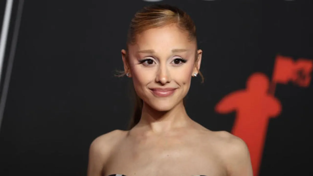 Ariana Grande deja la música por un momento y se une a American Horror History