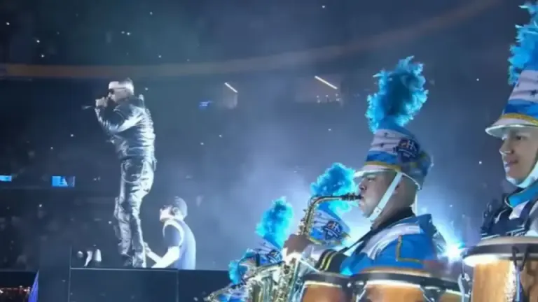 Imagen Principal de Nota: Así fue el Show de la Banda de Marcha Honduras 504 junto a Daddy Yankee y Bizarrap