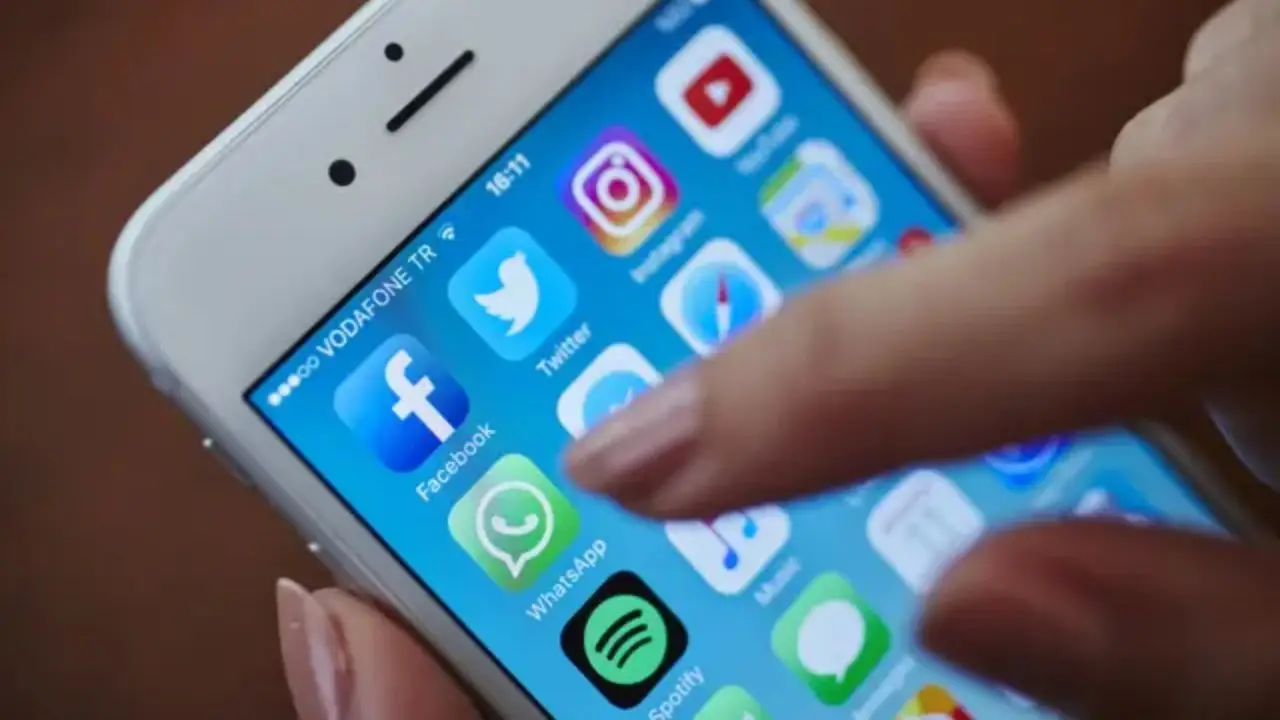 ‘Es algo importante’: así operan las nuevas estafas mediante llamadas de WhatsApp Imagen de ‘Es algo importante’: así operan las nuevas estafas mediante llamadas de WhatsApp