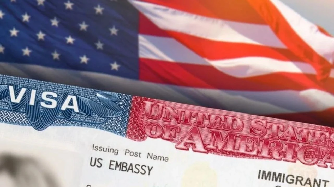 EE.UU. endurece requisitos y podrá negar visas a personas con estas enfermedades