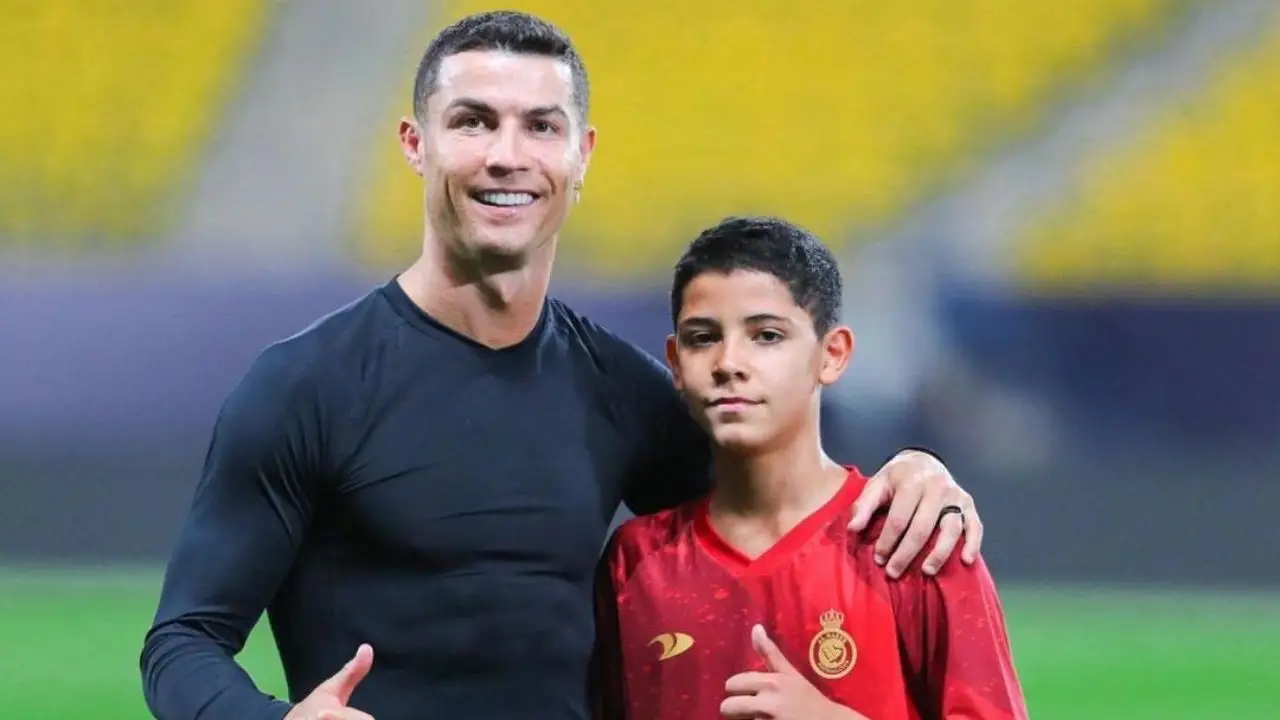 Este fue el lujoso regalo de Cristiano Ronaldo a su hijo de 15 años Imagen de Este fue el lujoso regalo de Cristiano Ronaldo a su hijo de 15 años