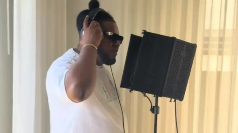 Imagen Principal de Nota: “La More” anuncia su debut musical junto a Jeyel