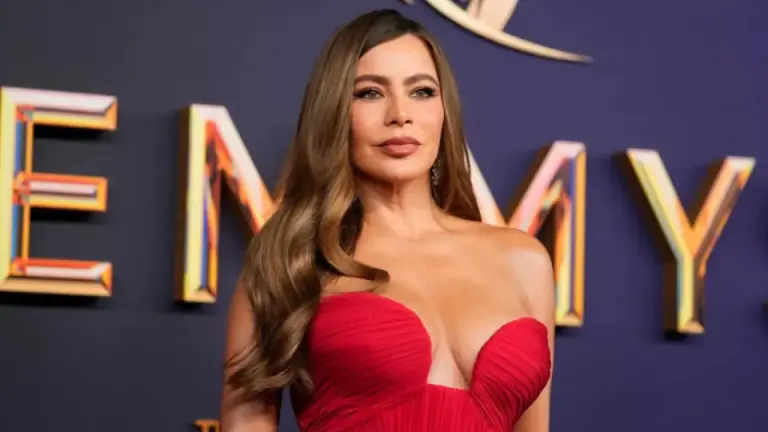 Imagen Principal de Nota: Sofía Vergara enciende las redes con provocativo vestido de lencería