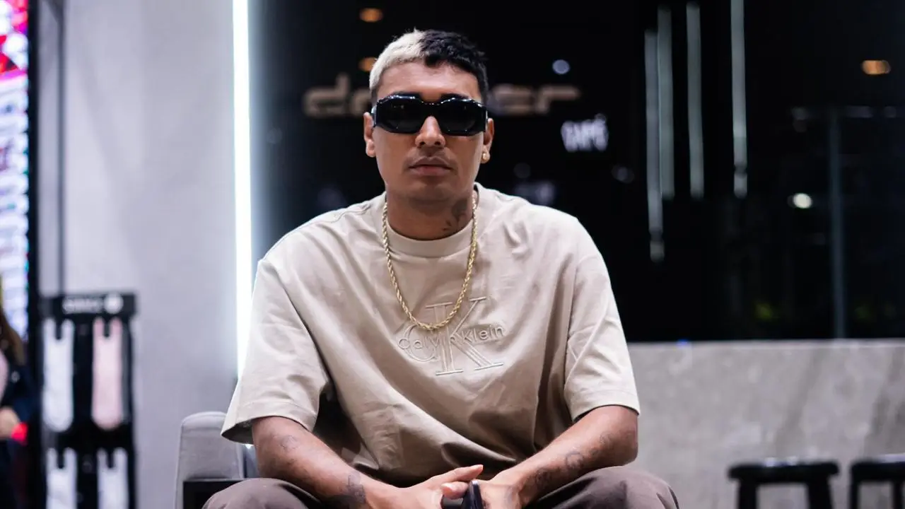 60 mil lempiras, Supremo presume su costoso electrodoméstico