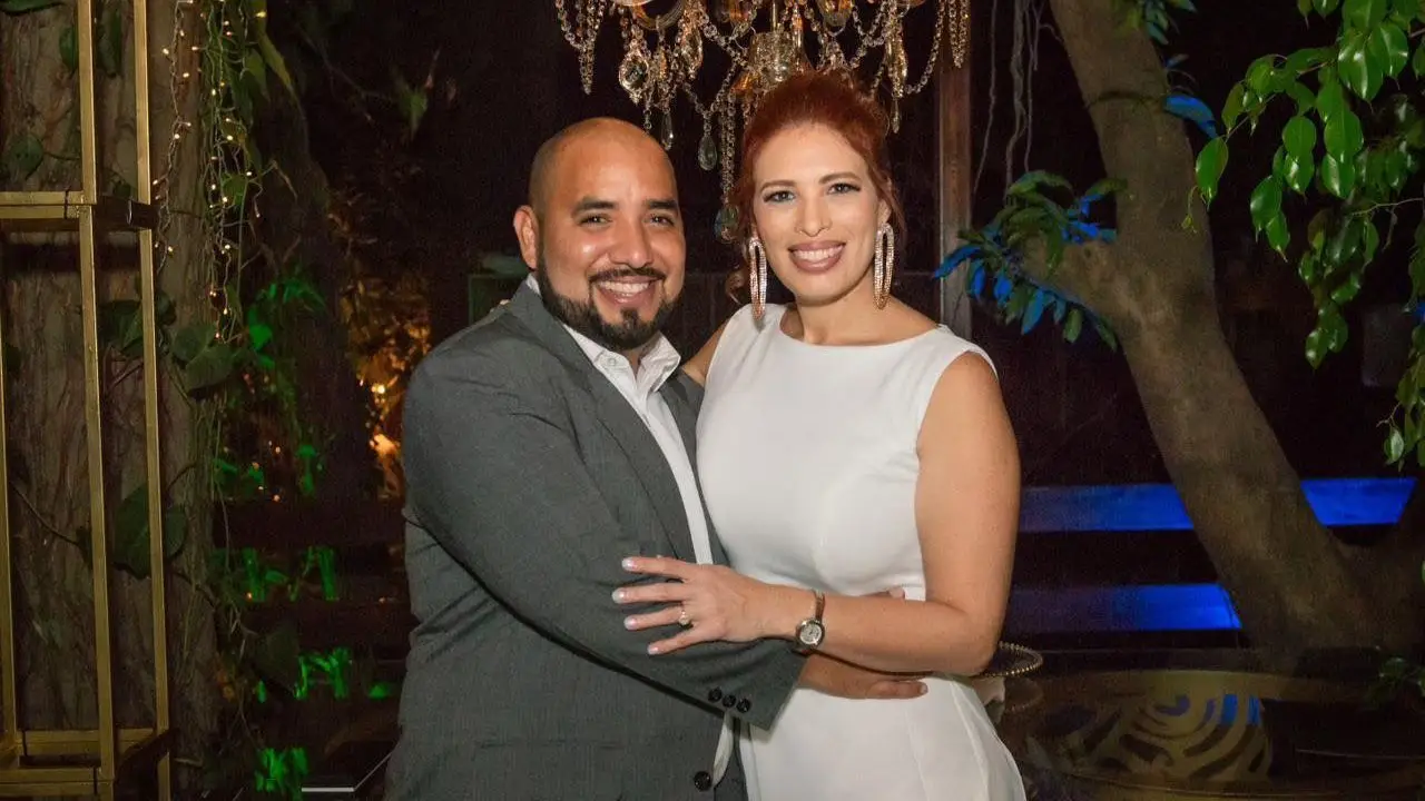 "Aquí te espero", Erika Urtecho envía romántico mensaje a Daniel Esponda tras su destitución Imagen de "Aquí te espero", Erika Urtecho envía romántico mensaje a Daniel Esponda tras su destitución