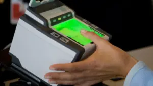 Imagen de Estados Unidos endurece sus reglas y publica nuevo requisito de ingreso