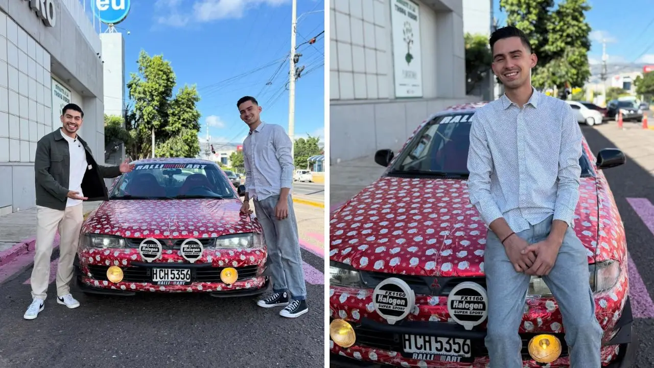 Carro envuelto en papel navideño recorre Tegucigalpa y causa sensación