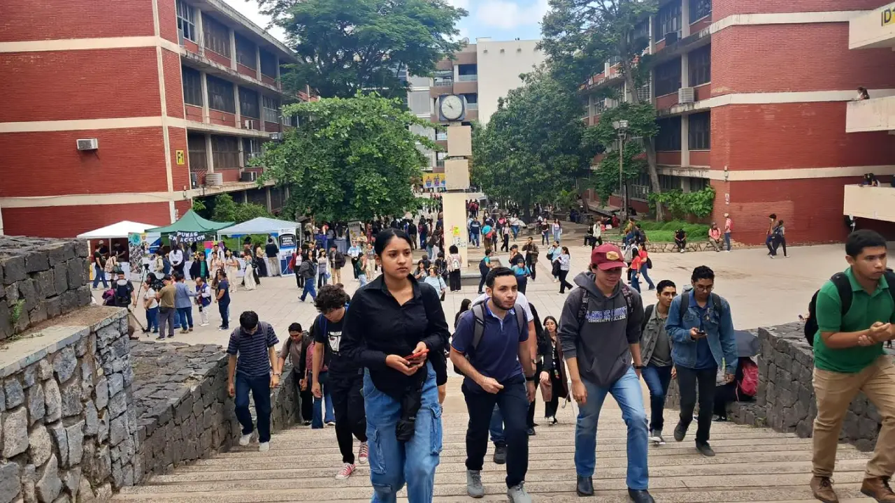 Convocatoria de EE. UU. para formarse como asistente virtual bilingüe: ¿quiénes pueden aplicar?