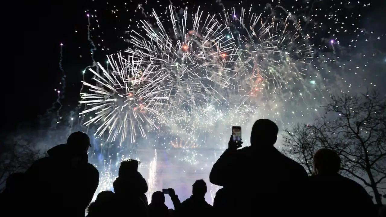 Imagen de Descubre qué color debes usar para recibir el 2026 y tener un buen año