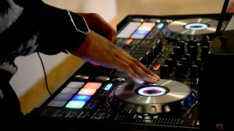 Imagen Principal de Nota: Capturan a DJ hondureño en posesión de sustancias ilícitas