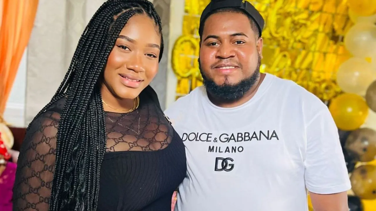 Imagen Principal de Nota: “Solo somos Dios, mi bebé y yo”, la esposa de La More nuevamente en polémica