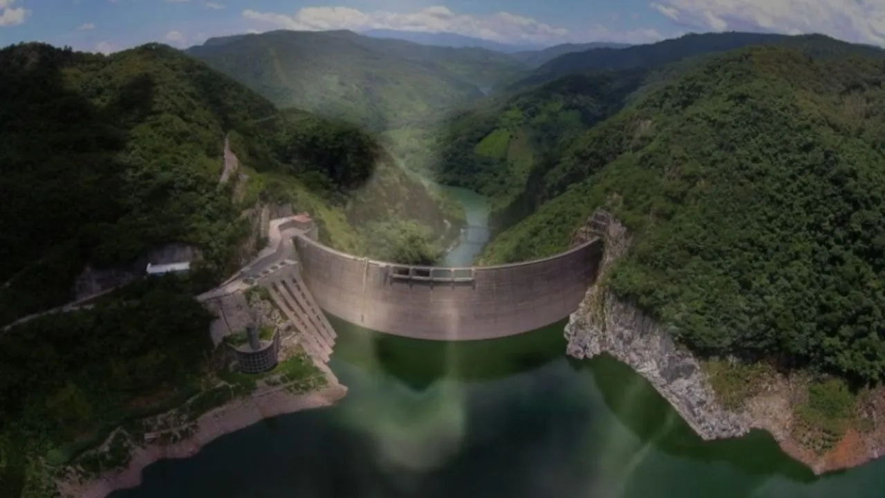 "Fantasma de un obrero" hondureño confiesa su relato paranormal en represa El Cajón