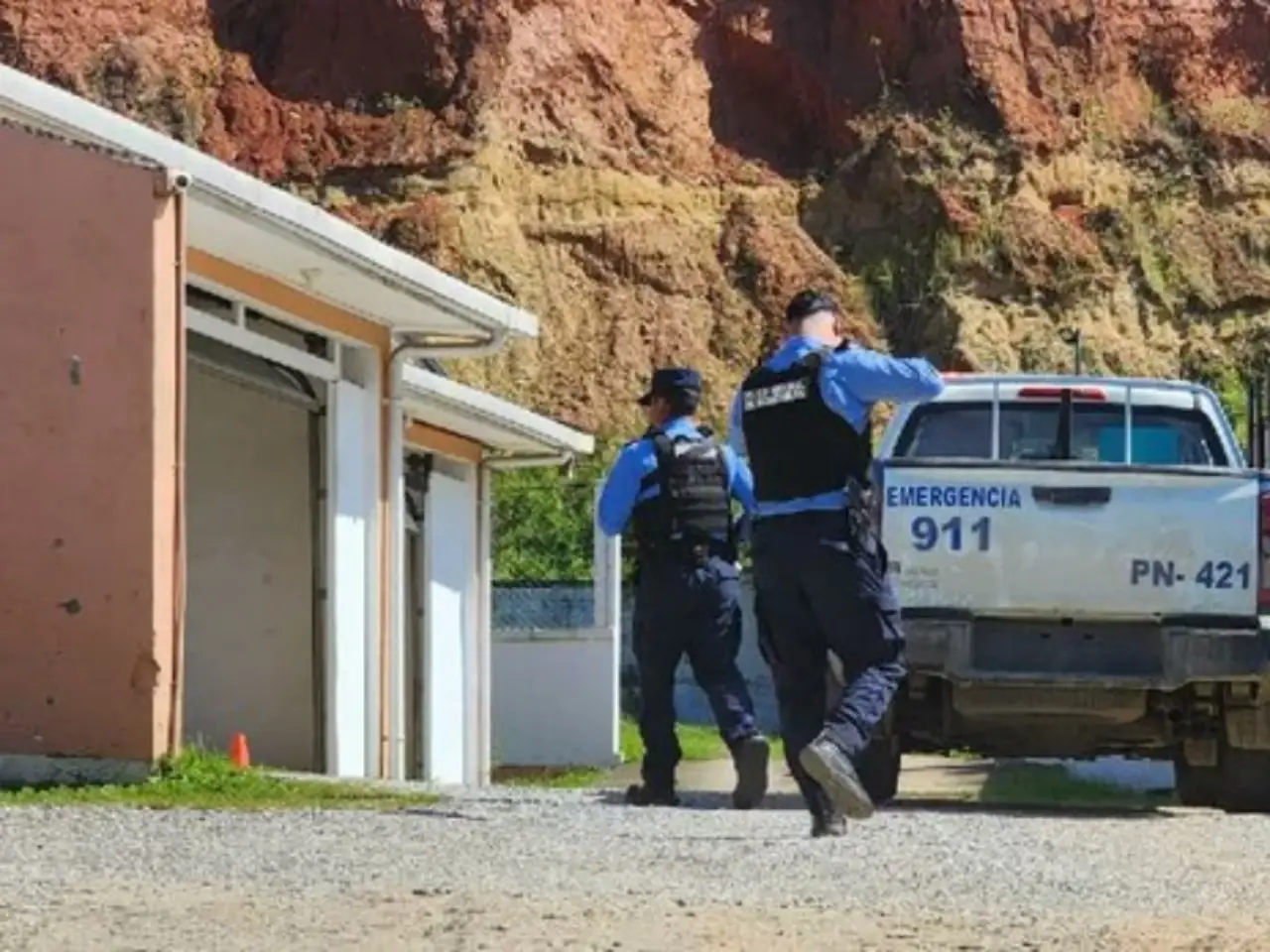 Imagen Principal de Nota: Hombre fallece por presunto paro cardíaco en un motel