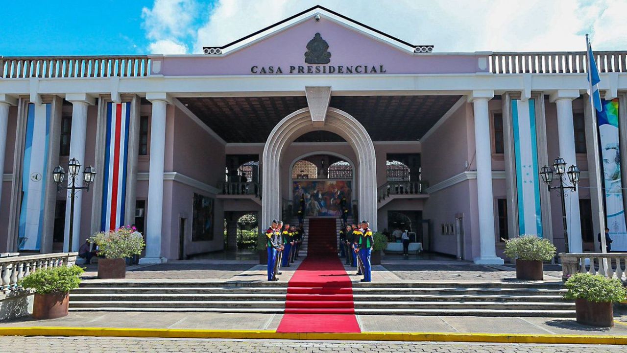 Imagen Principal de Nota: ¿Quién es el nuevo presidente electo de Honduras, según el CNE?