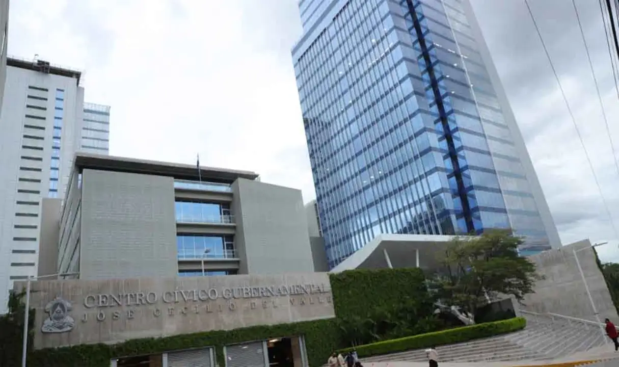 ¿Qué instituciones tendrán o no feriado en Año Nuevo?