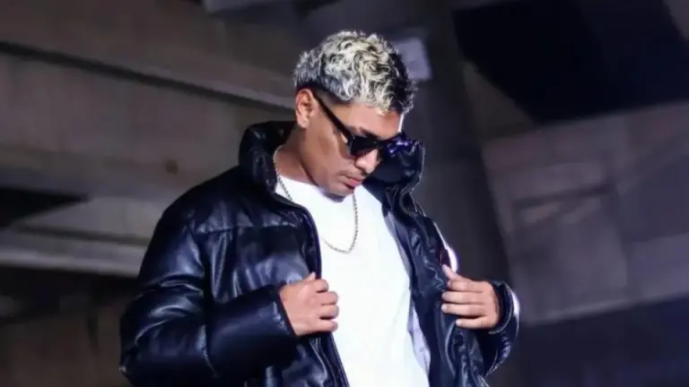 Imagen Principal de Nota: "Ya no puede hacer más novelas": usuarios dudan de los supuestos robos a Supremo